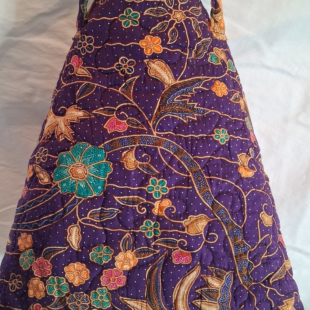 Quilted Purple Floral Tote Bag with Red Interior - Picture 2 of 7